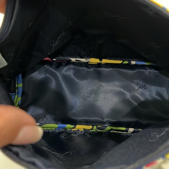 Vera Lighten Up Travel Cosmetic Rio - Picture 7 of 8